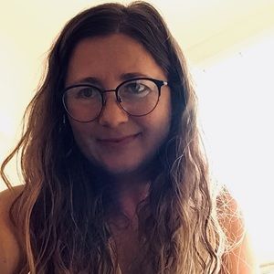 Meet your Posher, Edit